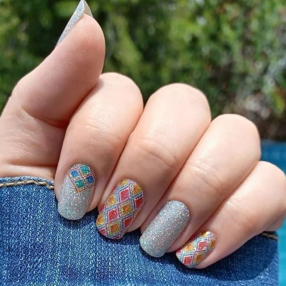 Color Street | Pinball Queen Glitter set - Picture 13 of 14